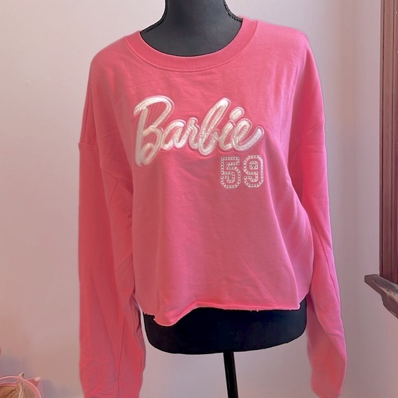 Forever 21 x Barbie pink crewneck - Picture 1 of 7